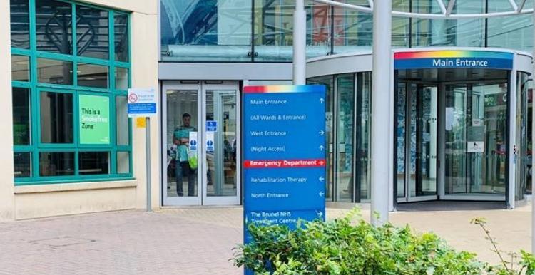 great western hospital entrance