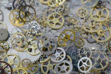 silver and gold cogs